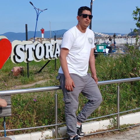 Youcef49