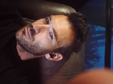 Matt_3842143