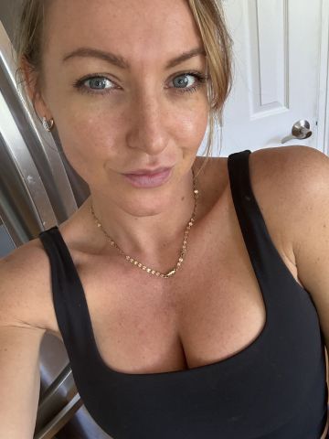 hailey3310