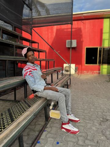 EmmanuelJohnTz