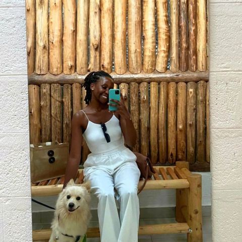 Malaika27