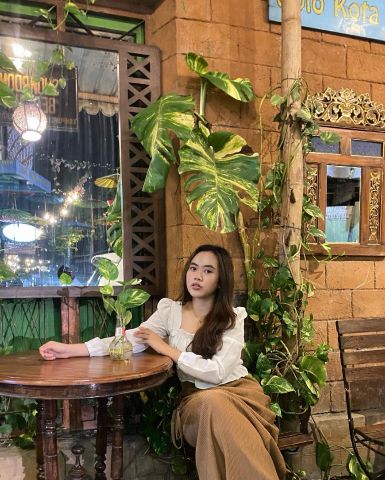 elsha_