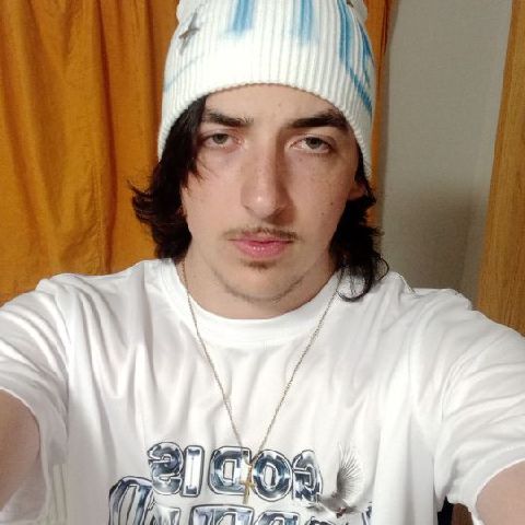 Rayan7 is Single in Uxbridge, England, 2
