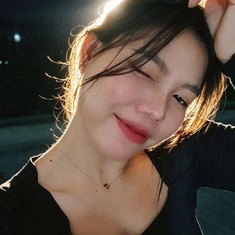 Yoana24