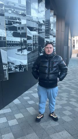 charlie_e26