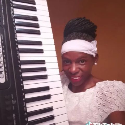 Catherine5271