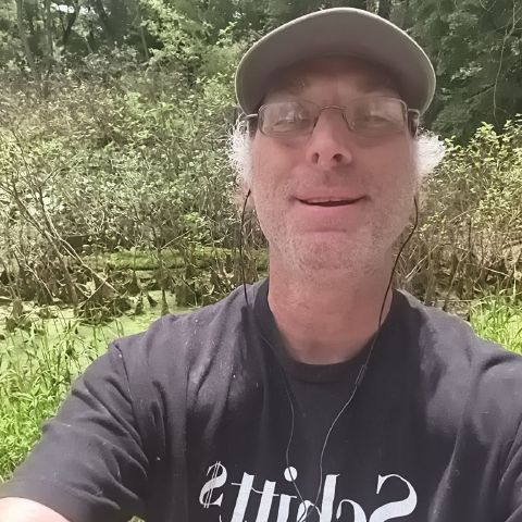 Kennith47 is Single in Plymouth, Indiana, 3