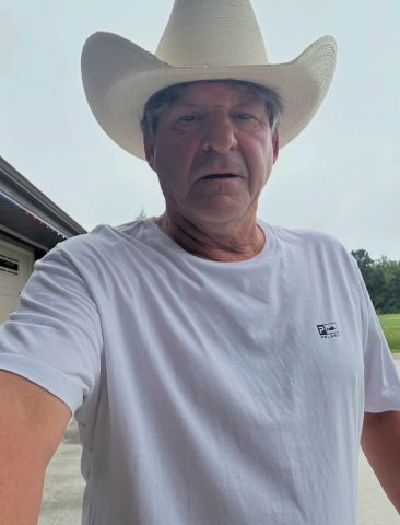 Edward5559 is Single in Seattle, Washington, 4