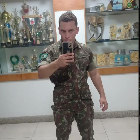 Victor10664