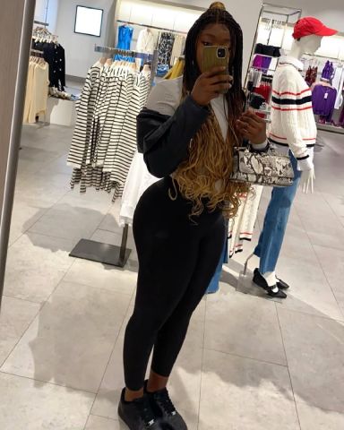 esther3903 is Single in BLUE ISLAND, Illinois, 3