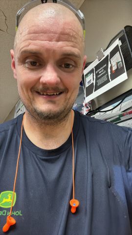 bdixon1122 is Single in GRAYSON, Kentucky, 6