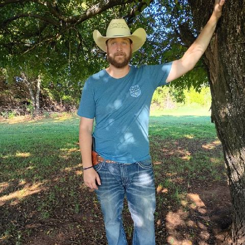 Joshua854 is Single in Chandler, Oklahoma, 3