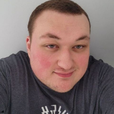 Andrew17zlf is Single in Levittown, New York, 2