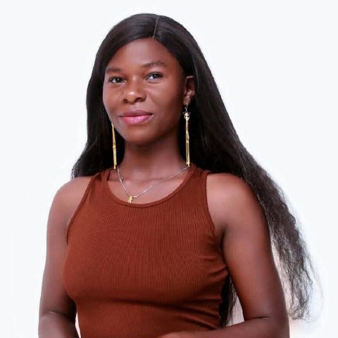 Precious4321 is Single in Edinburgh, England, 5