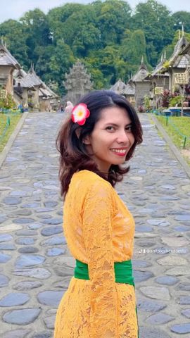 Anita2785
