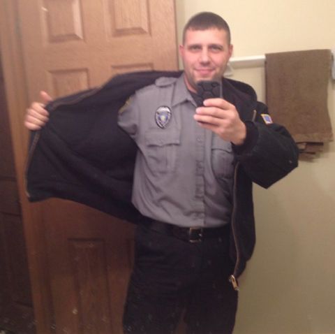 RobinSon665456 is Single in Rockford, Michigan, 4