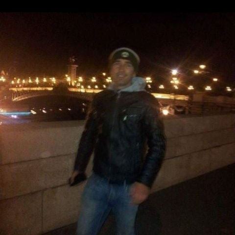 Andi007 is Single in Gravesend, England, 4