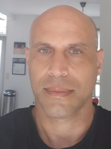 Qwerty001