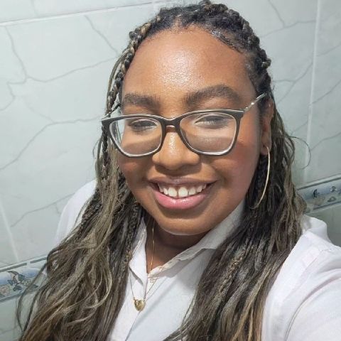 Julia2121
