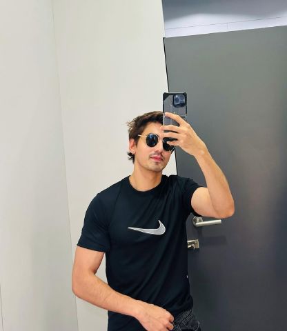 Thomas____