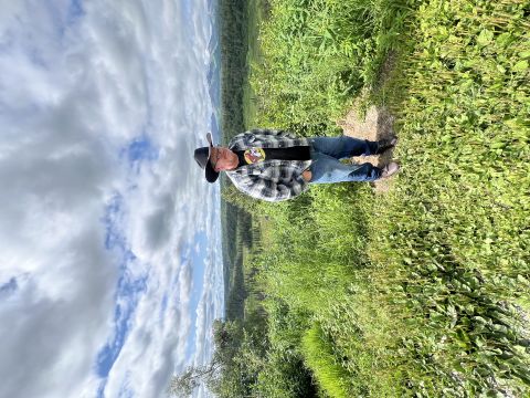 MU5555 is Single in ANCHORAGE, Alaska, 3