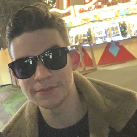 EthanTeeW