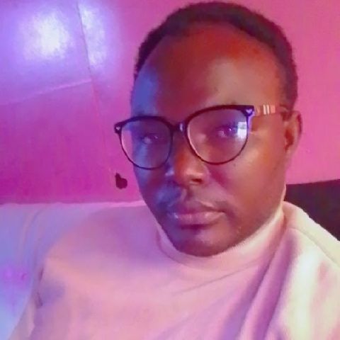 Erickmuthuri
