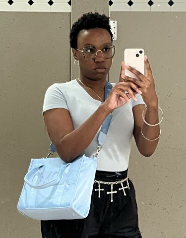 YumiSakura is Single in Bridgeport, Connecticut, 1