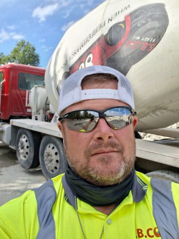 BillyR45 is Single in HENRICO, Virginia, 3