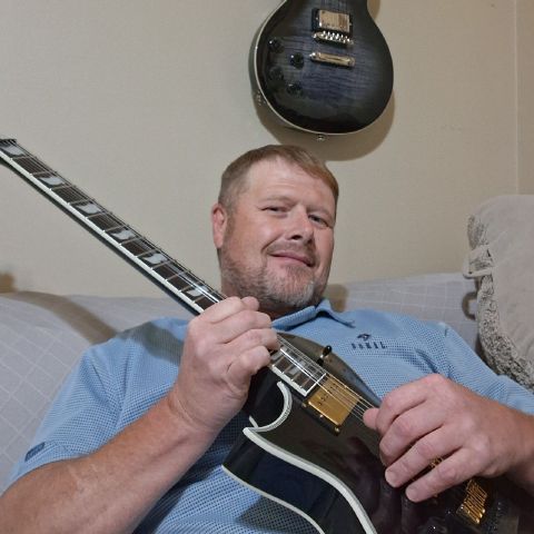 BillyR45 is Single in HENRICO, Virginia, 7