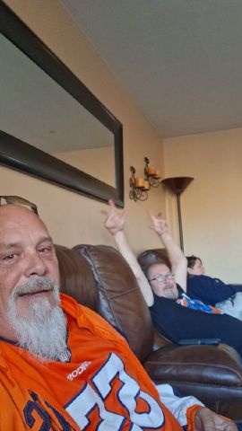 harmmyjimmy is Single in Olympia, Washington, 4