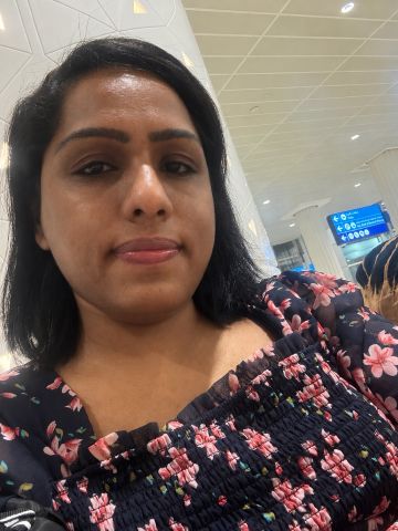 lovelyt742