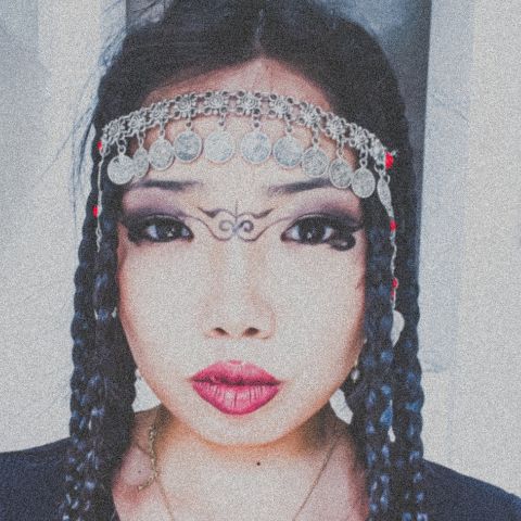leila2001