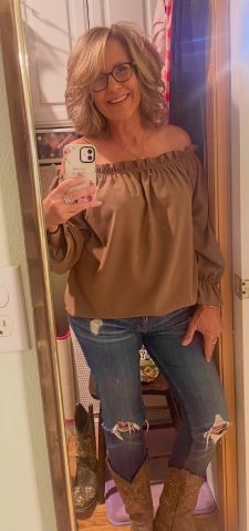 Carolyn0824 is Single in Tenino, Washington, 3