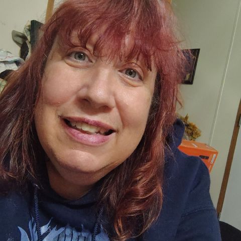 lorizubroski is Single in Lynchburg, Virginia, 3