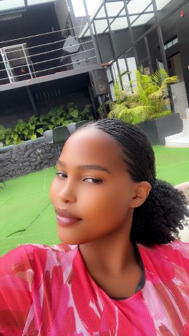 Noella25