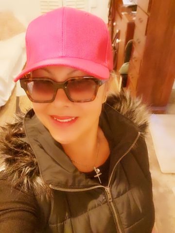 alv88 is Single in Little Mountain, Queensland, 2