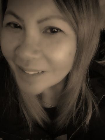 alv88 is Single in Little Mountain, Queensland, 3