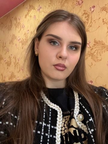 Kristina77715