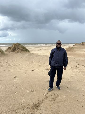 pjokon48 is Single in Liverpool, England, 4