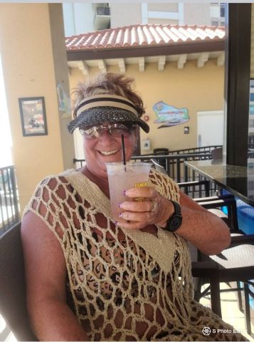MsMonica52 is Single in Chambersburg, Pennsylvania, 6