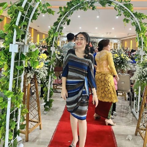 elmina_sng