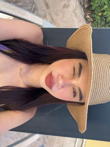 itsme_christine64