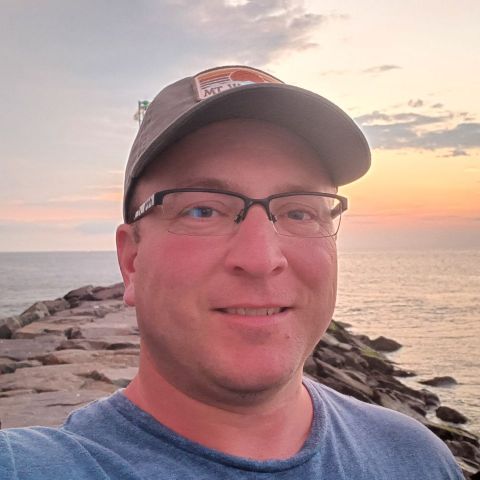 Gary124 is Single in Lincoln University, Pennsylvania, 3