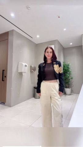 Maria_18