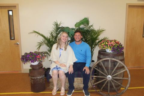 Paigecountry is Single in BROGUE, Pennsylvania, 2