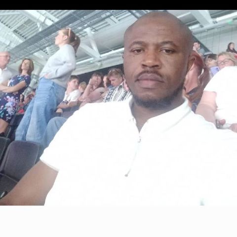 Rist404 is Single in Edinburgh, Scotland, 4