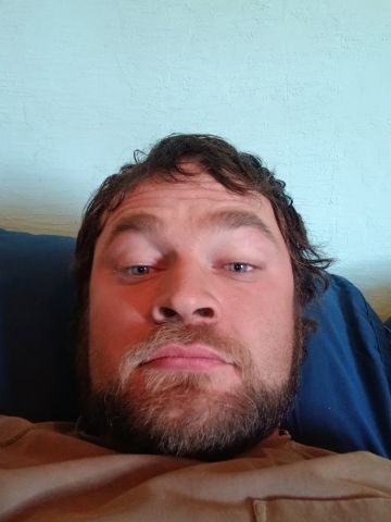 RobertTheBloomsburg is Single in Worley, Idaho, 3