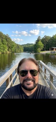 7george7 is Single in Raleigh, North Carolina, 2