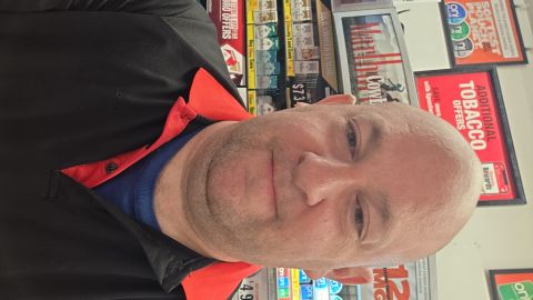 DennisT87 is Single in Ann Arbor, Michigan, 2